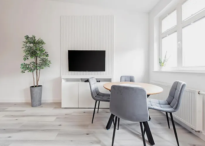 Rentplanet - Swiety Marcin