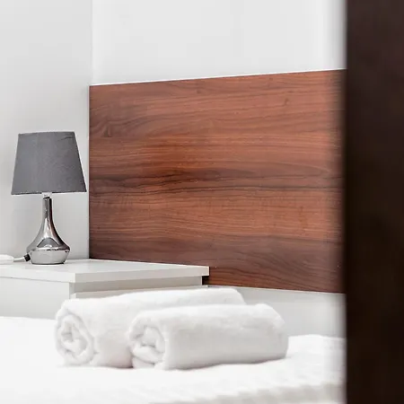 Rentplanet - Swiety Marcin Appartement