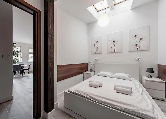 Rentplanet - Swiety Marcin * Poznań